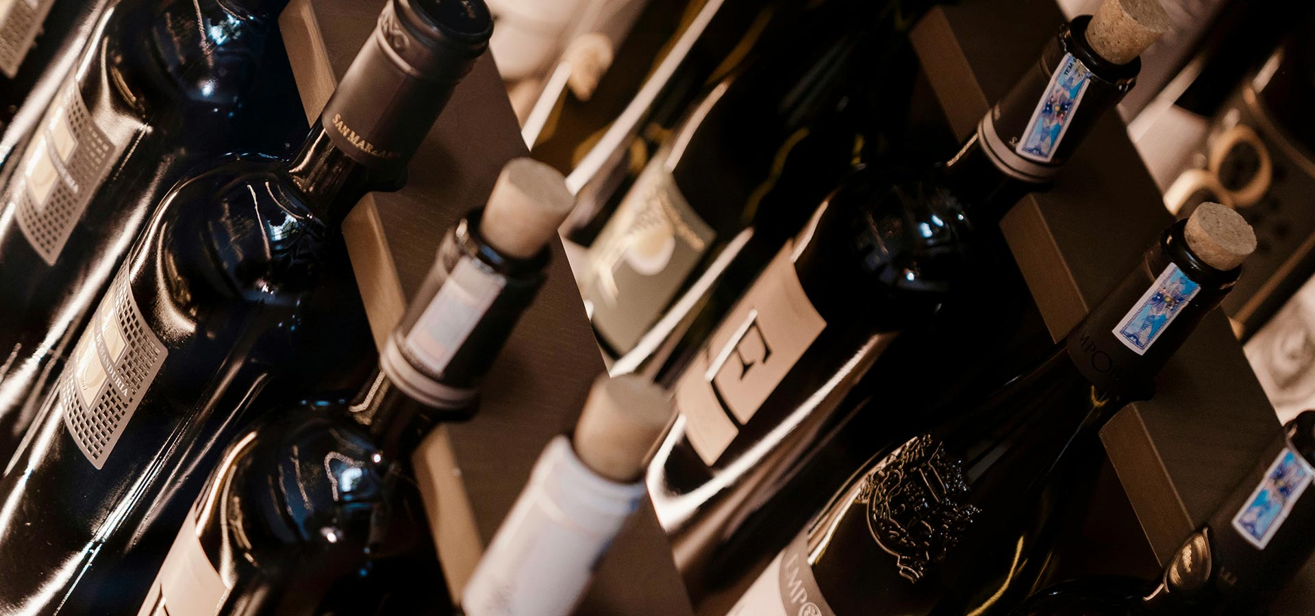 bottiglie-vino-tappi-sughero